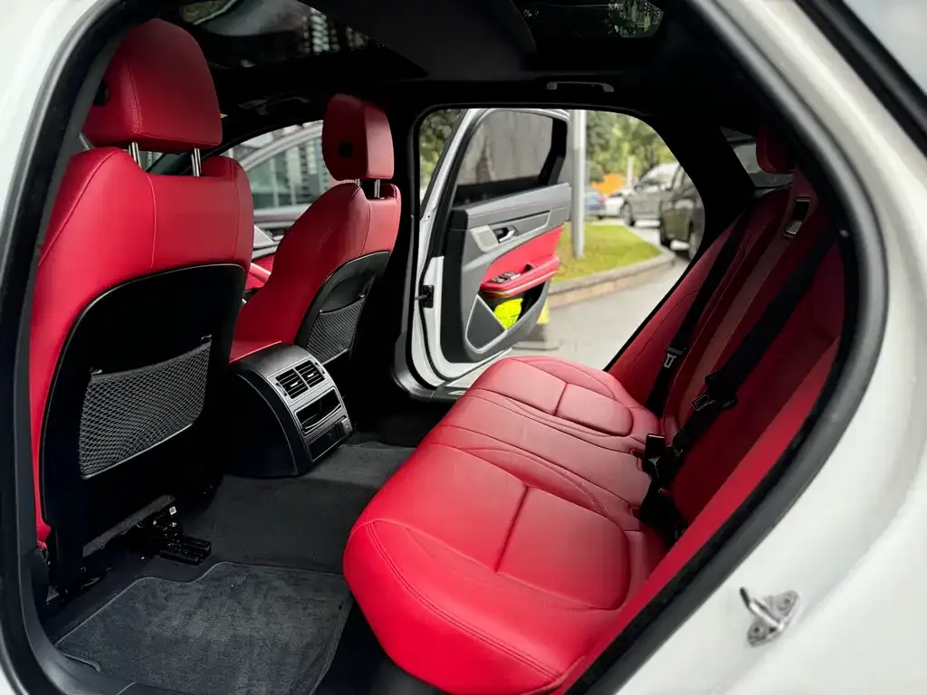 Jaguar XFL 2022 из CN, фото 4