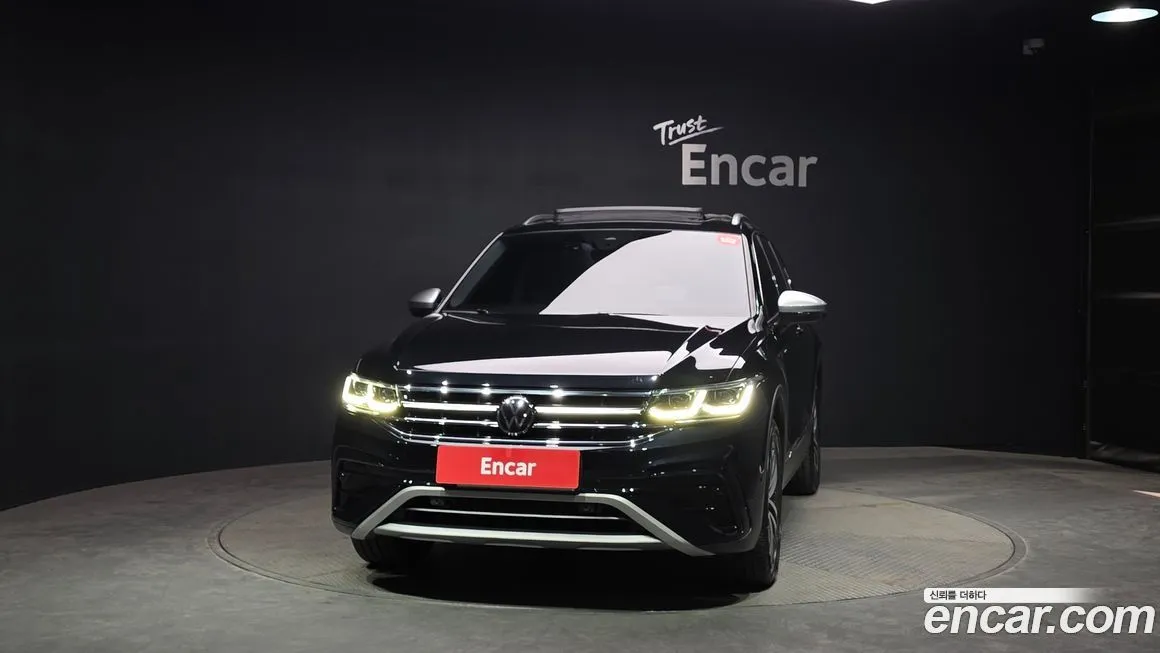 Volkswagen Tiguan — фото 7