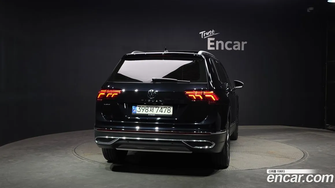 Volkswagen Tiguan — фото 2