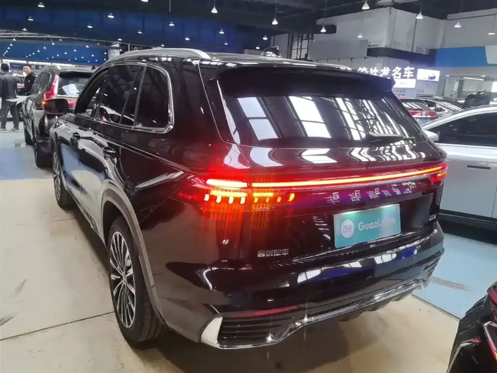 Geely Xingyue L — фото 4