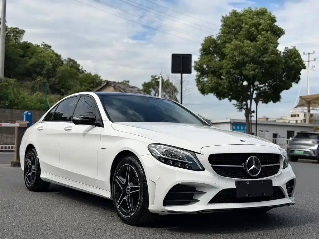 Mercedes-Benz C-Class — фото 7