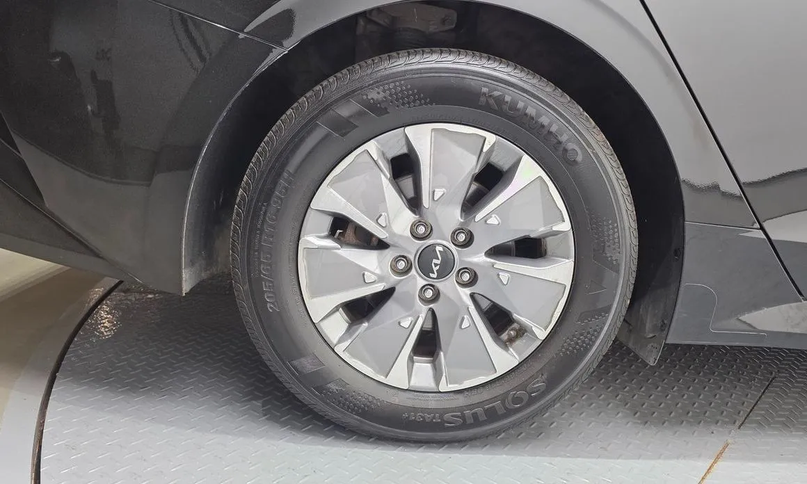 Kia K5 2023 из KR, фото 8