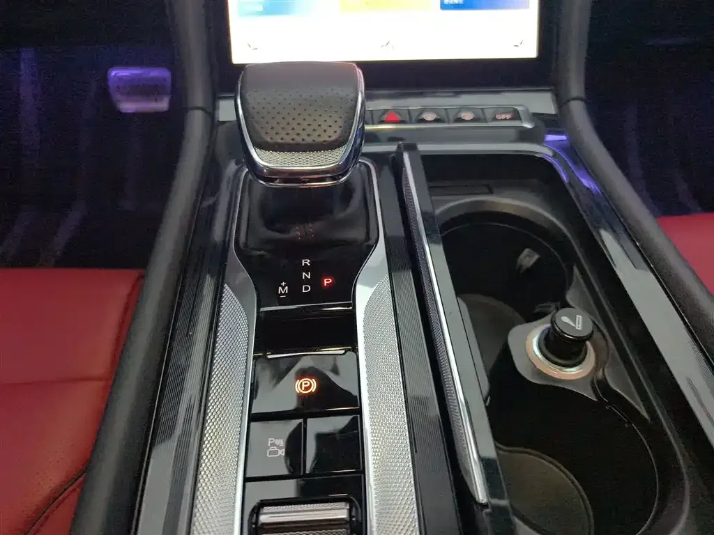Hongqi H6 2024 из CN, фото 3