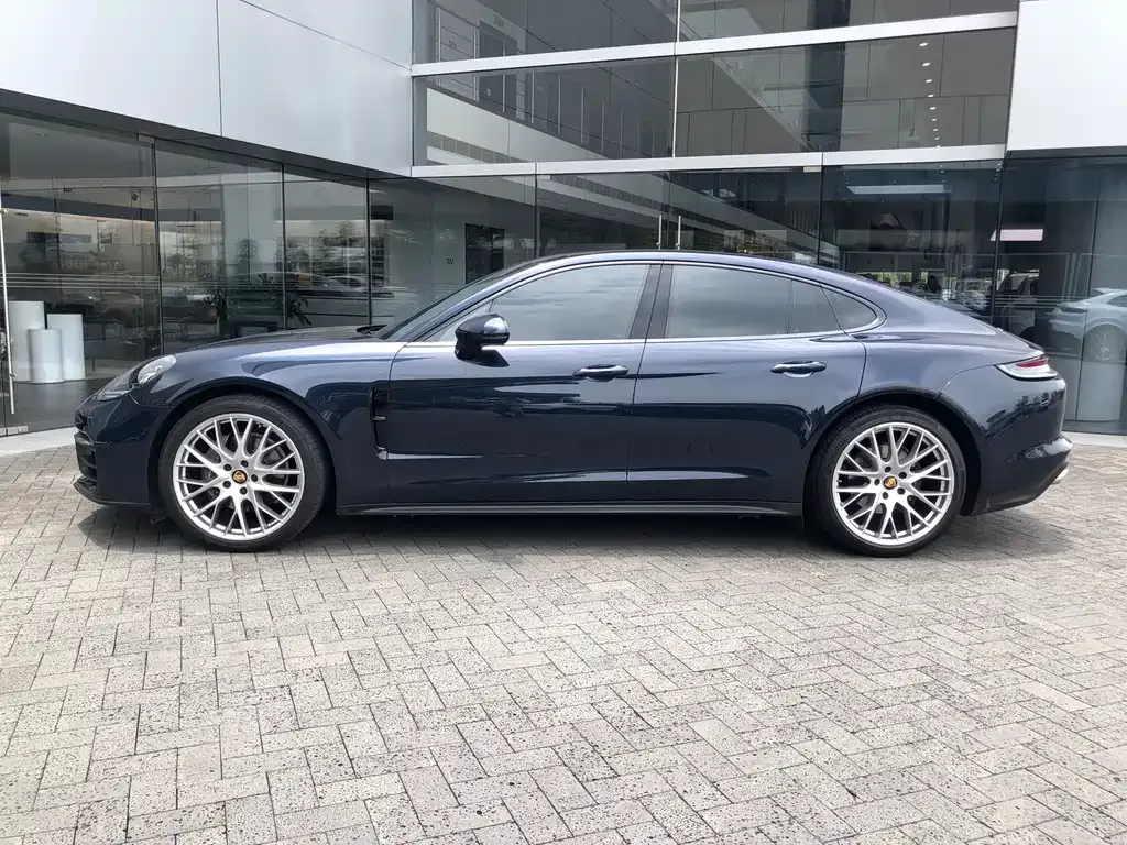 Porsche Panamera — фото 4