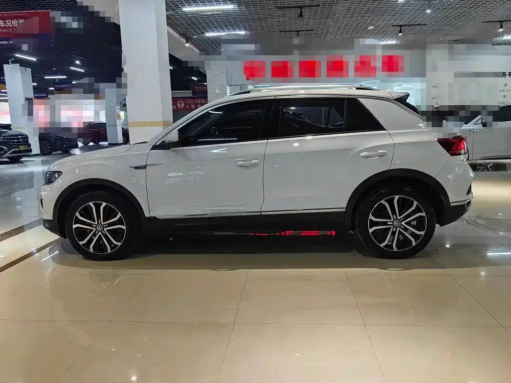 Volkswagen T-Roc 2021 из CN, фото 5