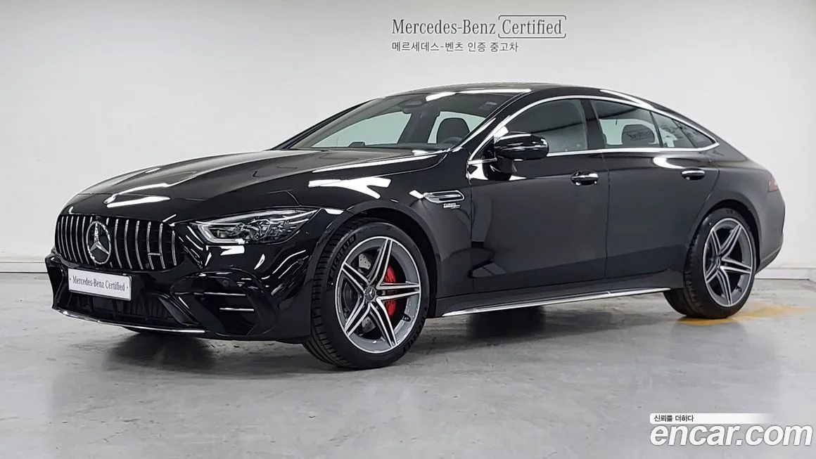 Mercedes-Benz AMG GT — фото 1