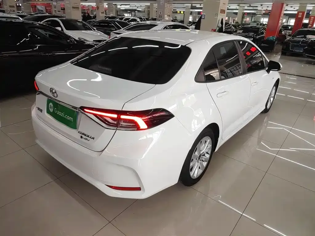 Toyota Corolla 2024 из CN, фото 9