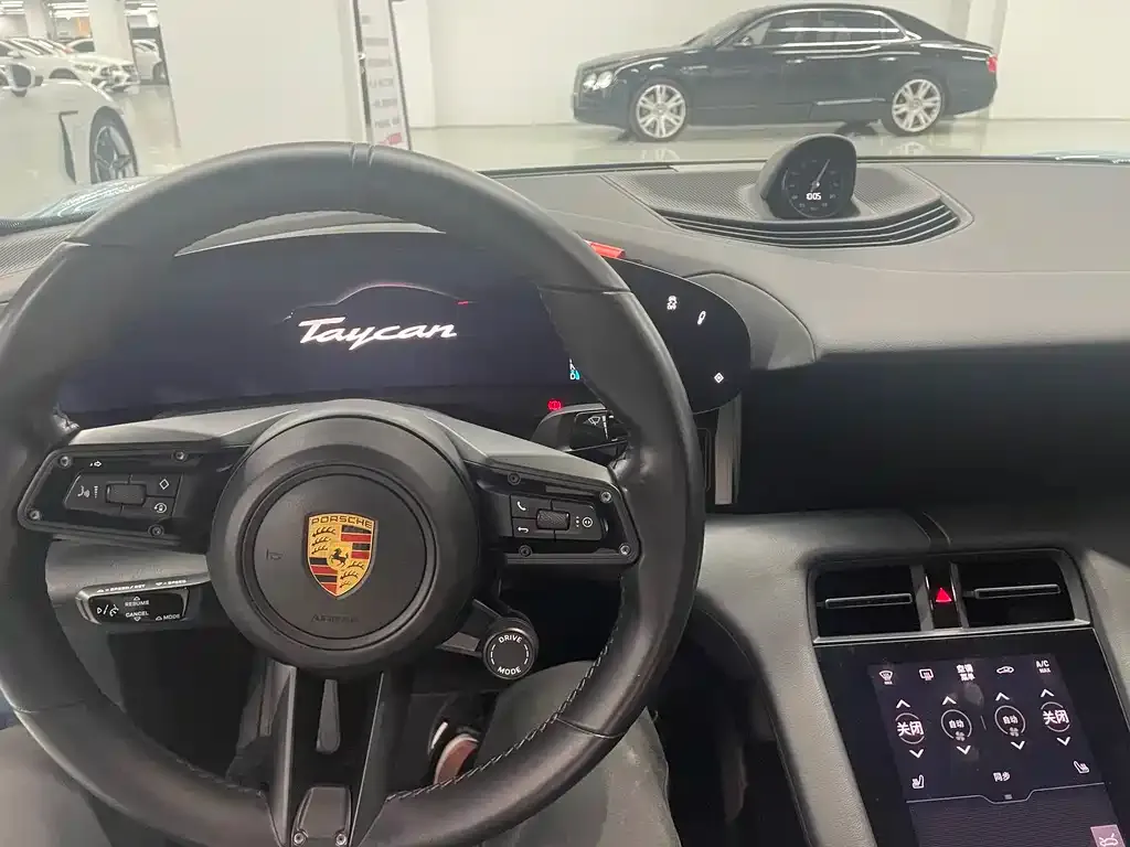Porsche Taycan 2021 из CN, фото 9