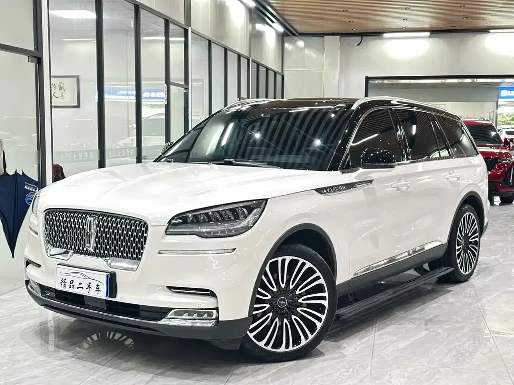 Lincoln Aviator 2021 из CN, фото 1