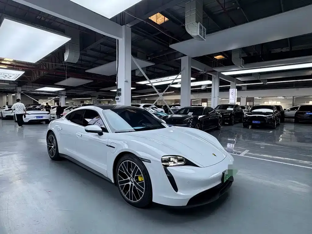 Porsche Taycan 2021 из CN, фото 6