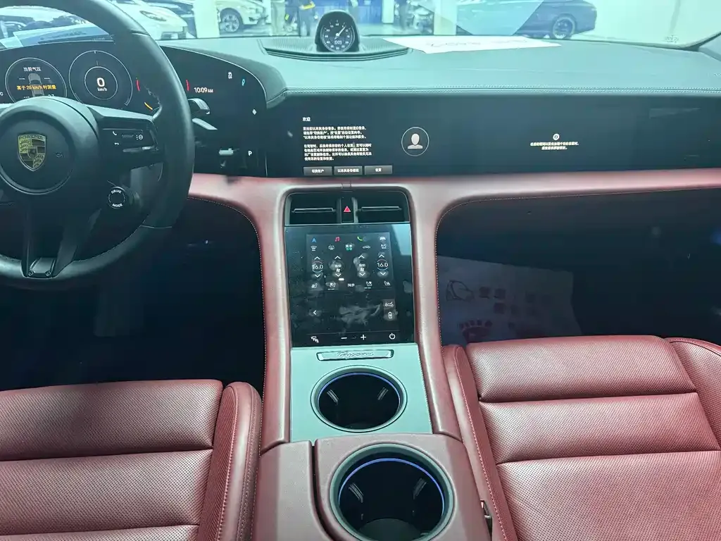 Porsche Taycan 2021 из CN, фото 5