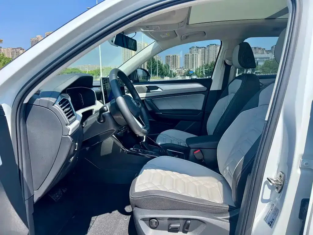 Volkswagen Tayron 2023 из CN, фото 2