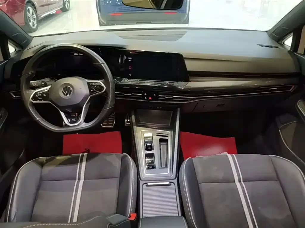 Volkswagen Golf 2021 из CN, фото 7
