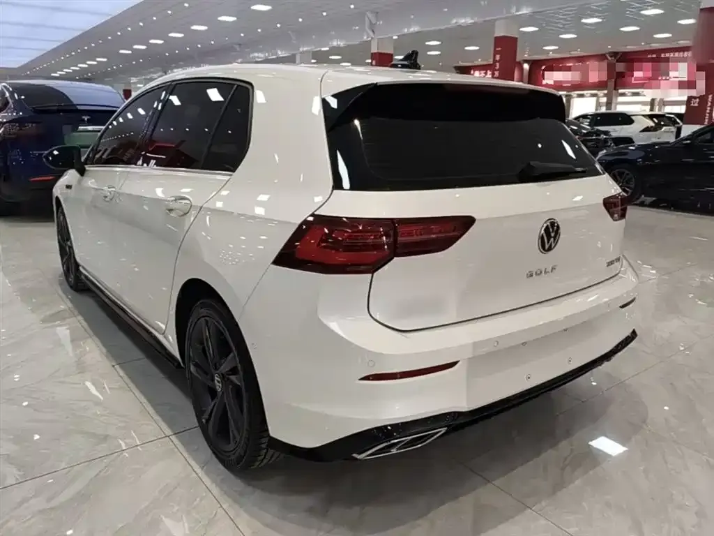 Volkswagen Golf 2021 из CN, фото 3