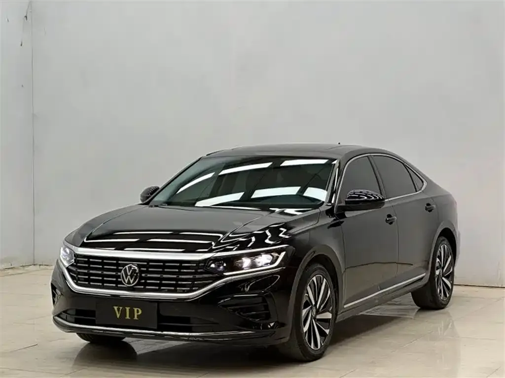 Volkswagen Passat — фото 2