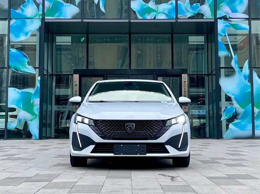 Peugeot 408 2024 из CN, фото 6