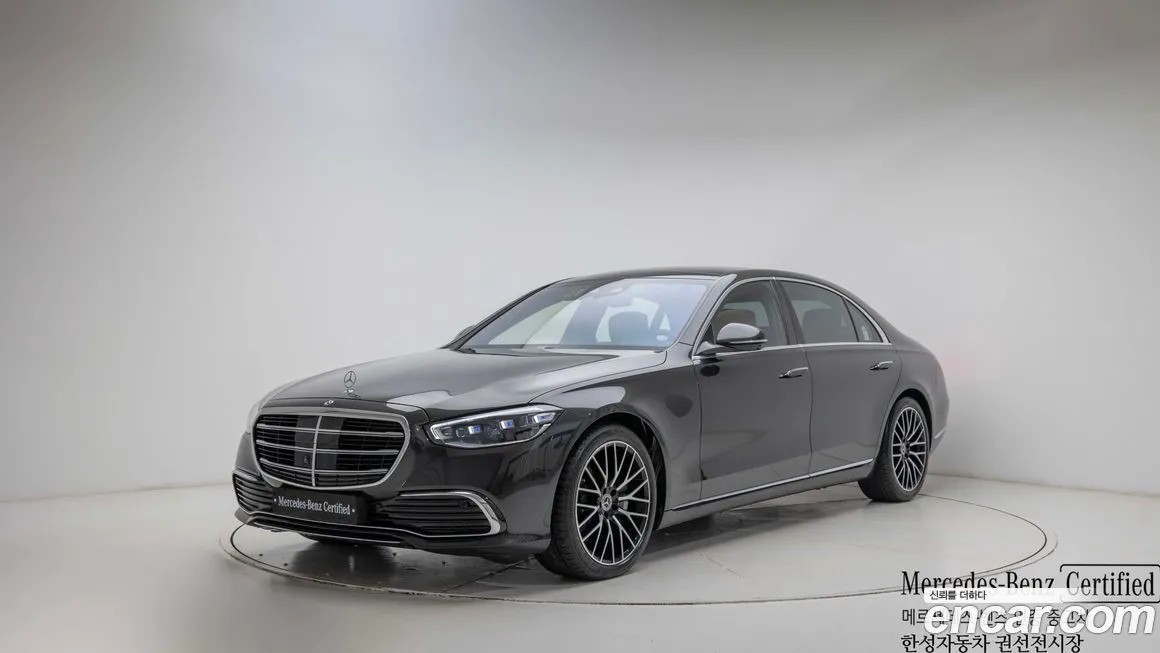 Mercedes-Benz S-Class — фото 1