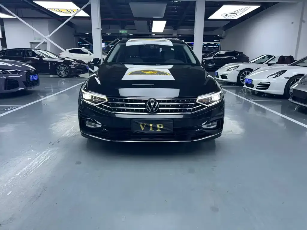 Volkswagen Magotan 2023 из CN, фото 5