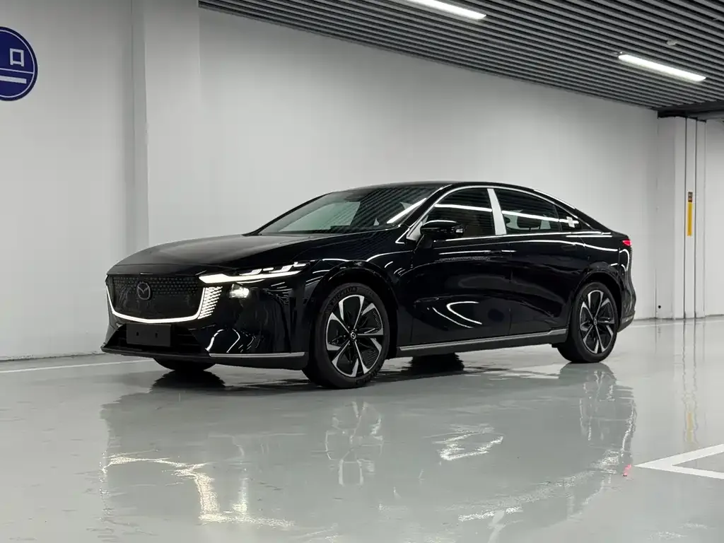 Mazda EZ-6
