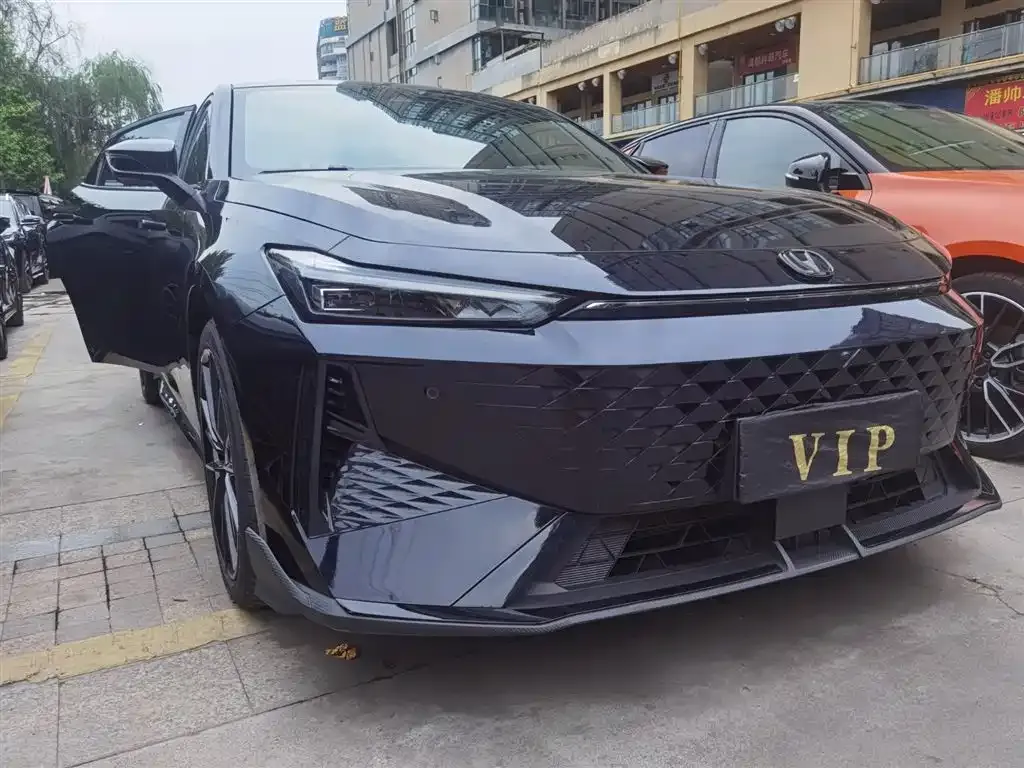 Changan UNI-V 2024 из CN, фото 10