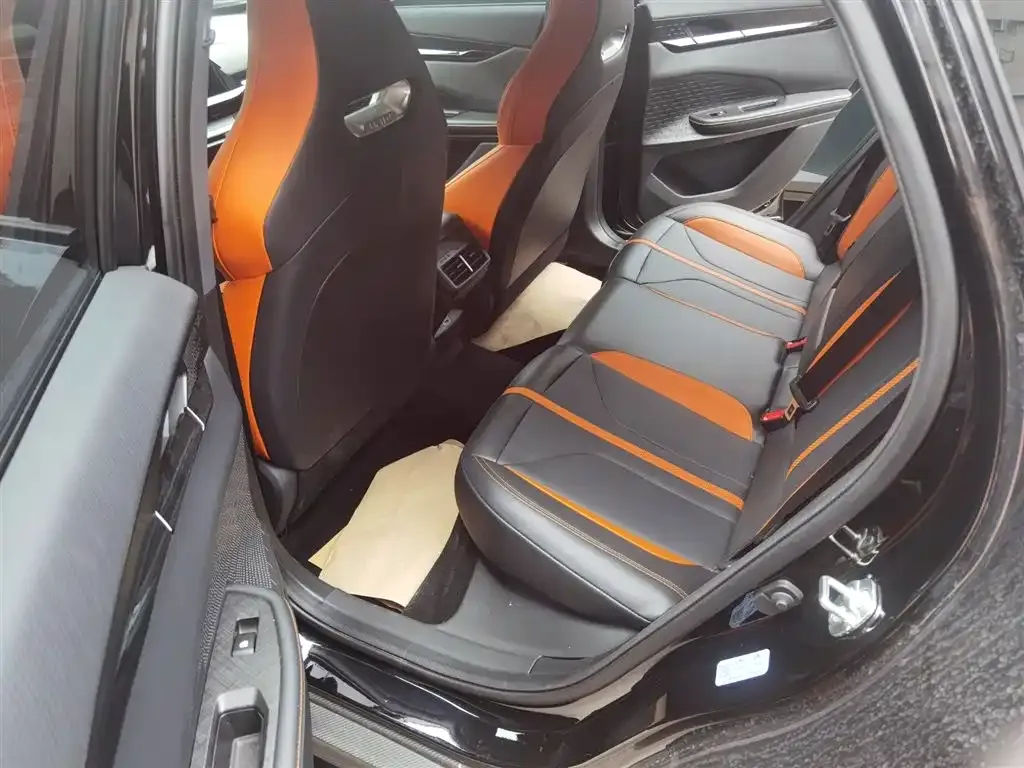 Changan UNI-V 2024 из CN, фото 7