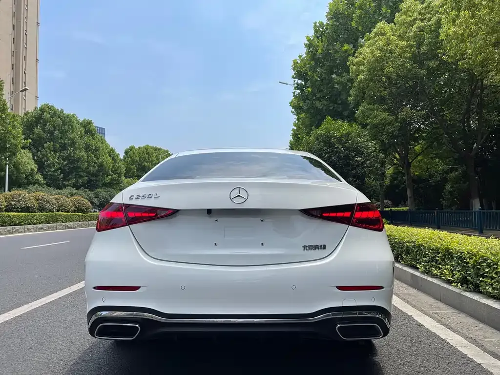 Mercedes-Benz C-Class — фото 8