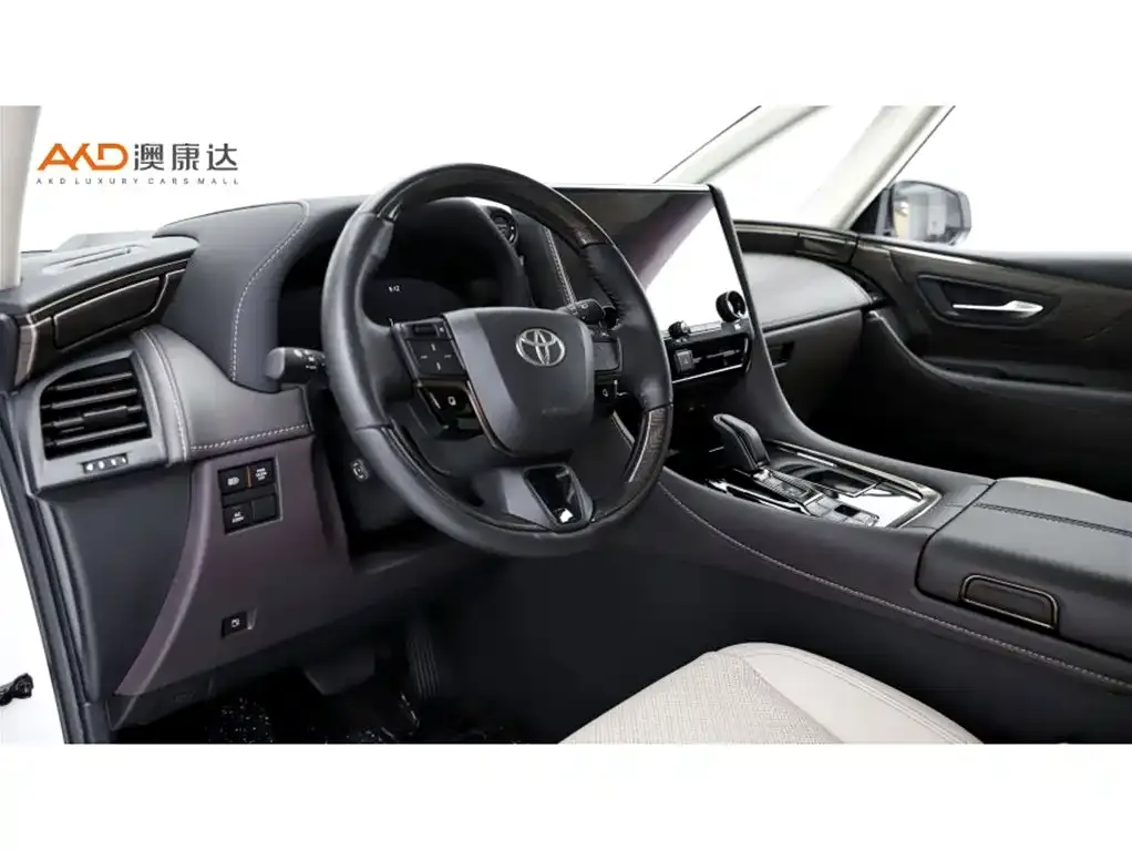 Toyota Alphard — фото 10