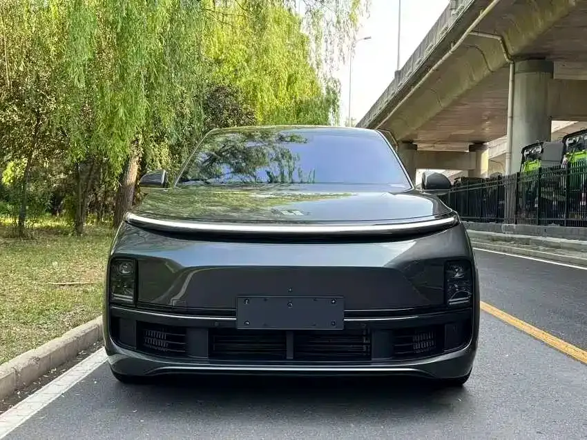 Li Auto L8 2023 из CN, фото 2