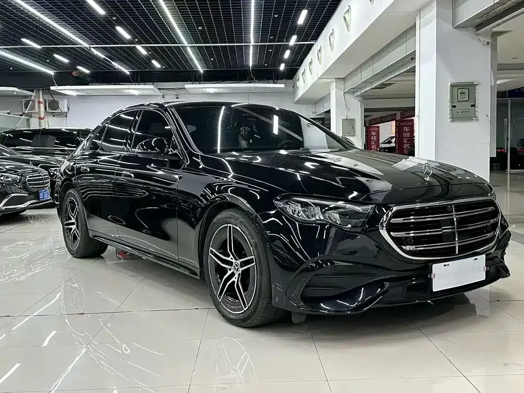 Mercedes-Benz E-Class (Import) — фото 9