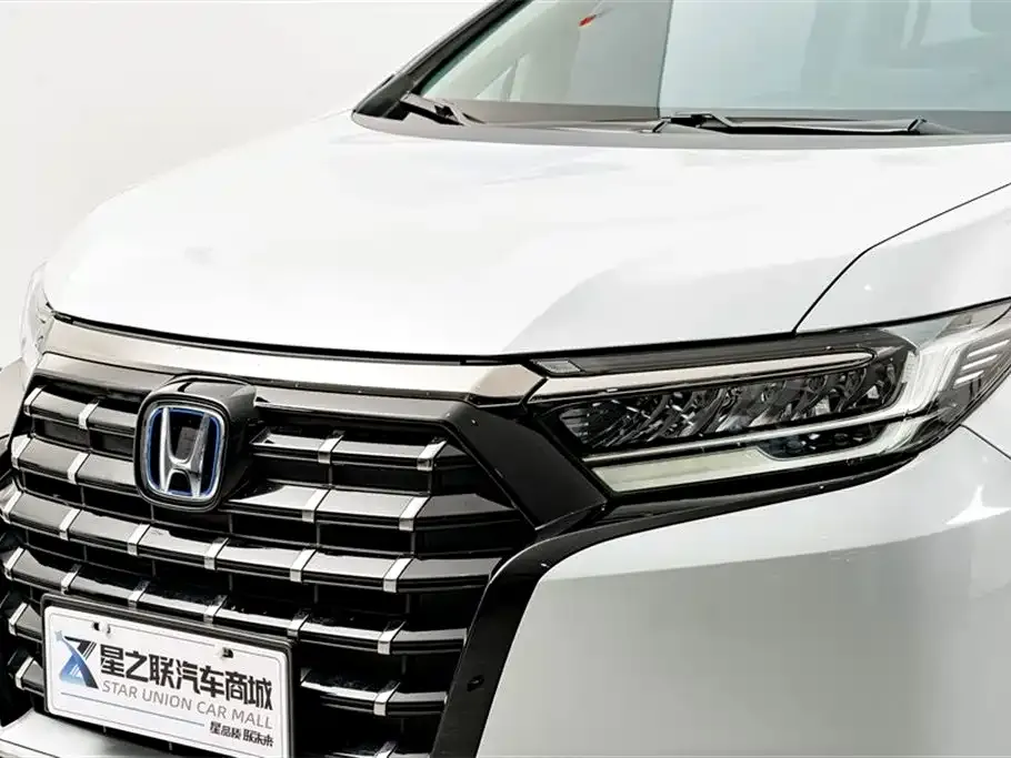 Honda Elysion 2024 из CN, фото 8