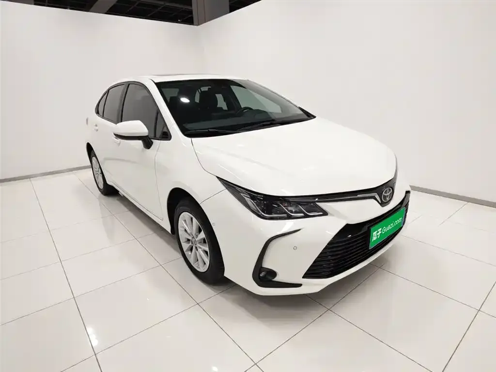 Toyota Corolla 2022 из CN, фото 2