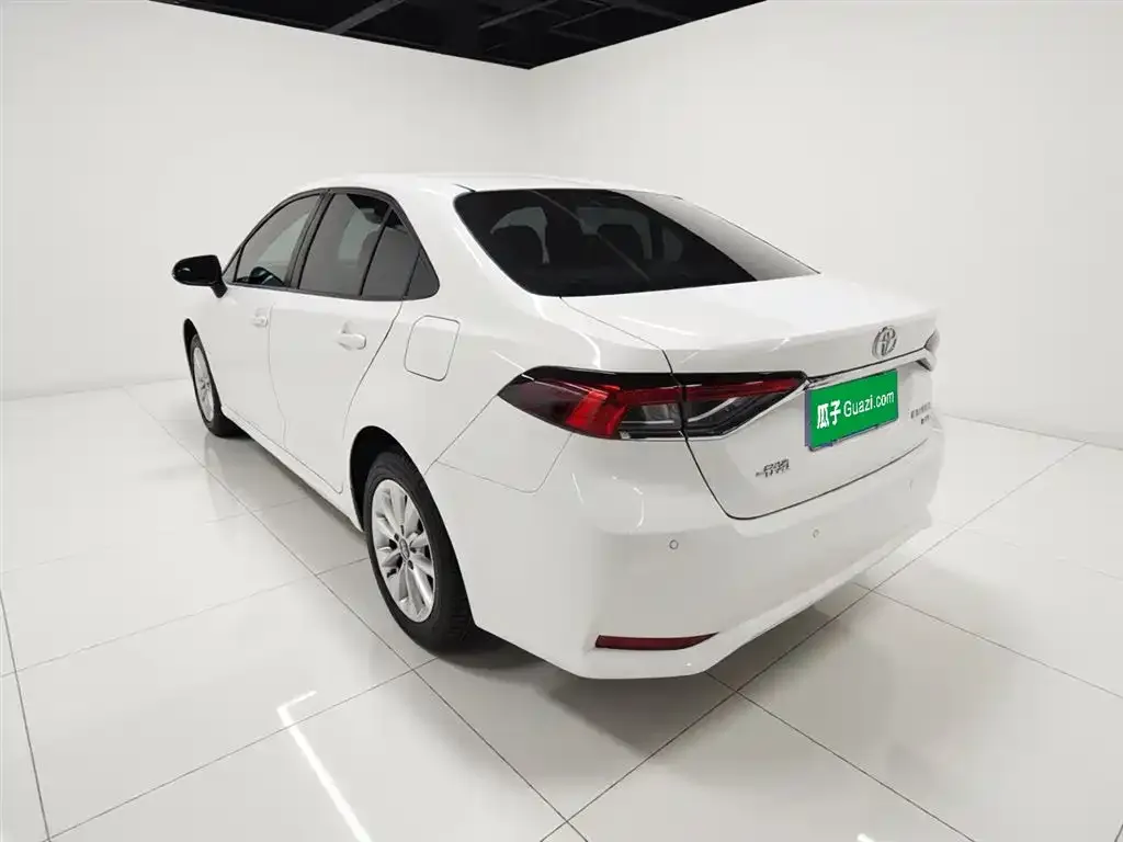 Toyota Corolla 2022 из CN, фото 7