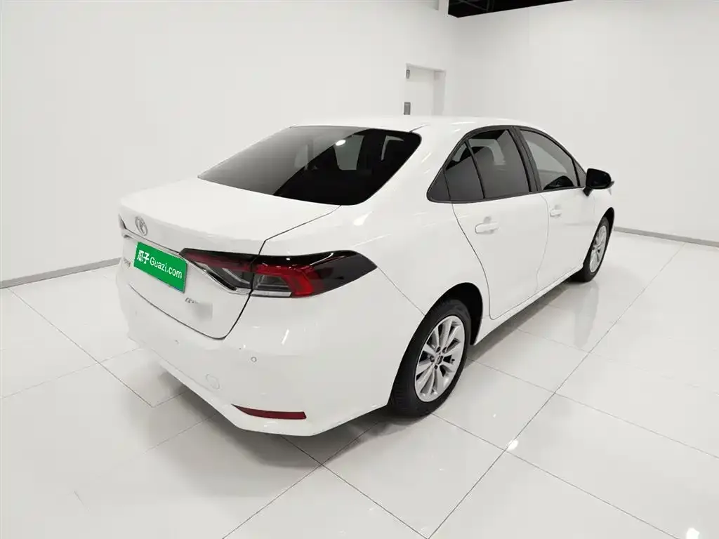 Toyota Corolla 2022 из CN, фото 8