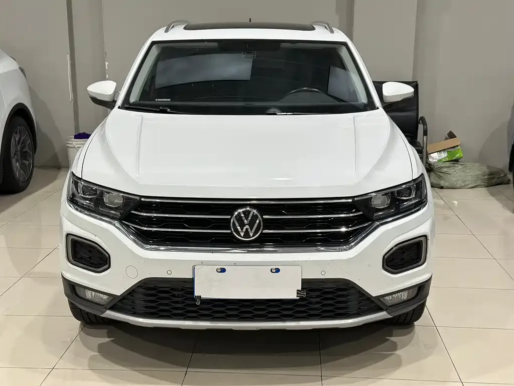 Volkswagen T-Roc — фото 3