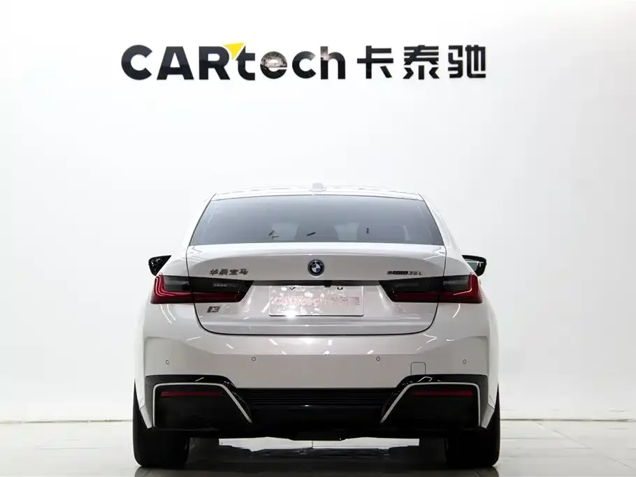 BMW i3 — фото 10