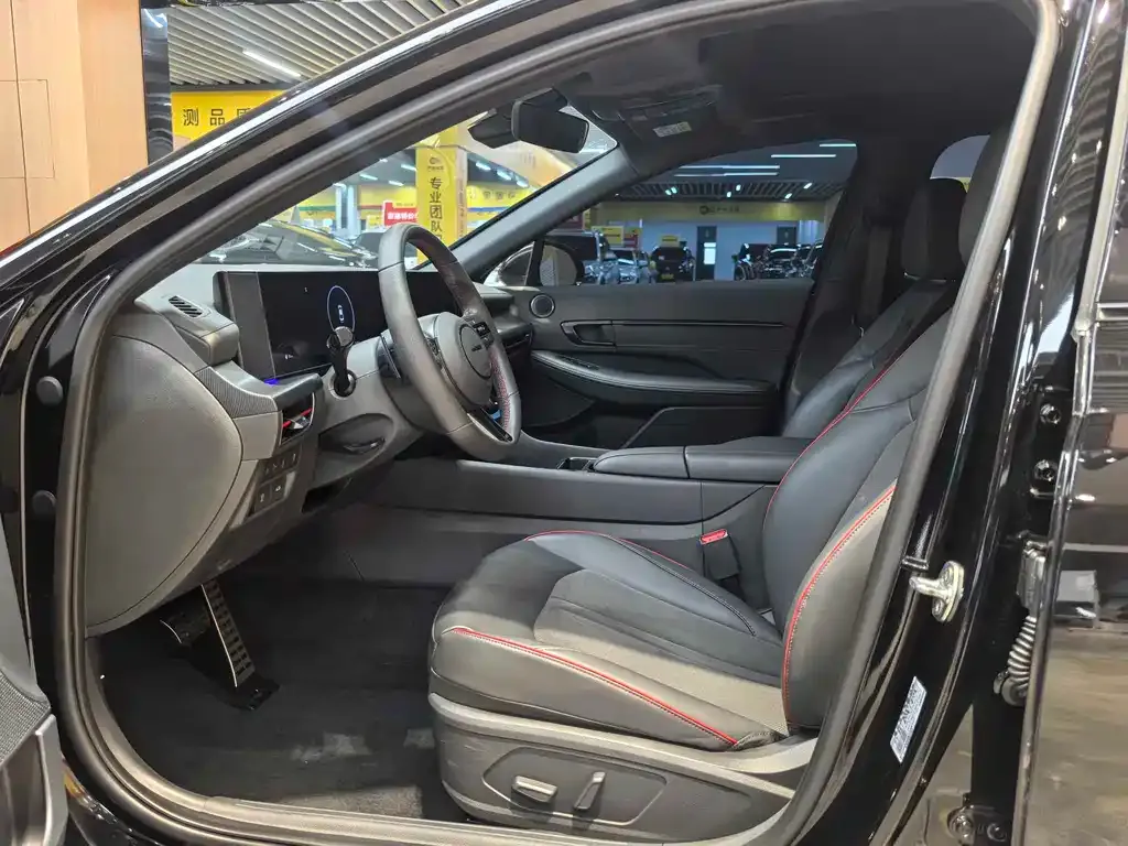 Hyundai Sonata 2024 из CN, фото 3