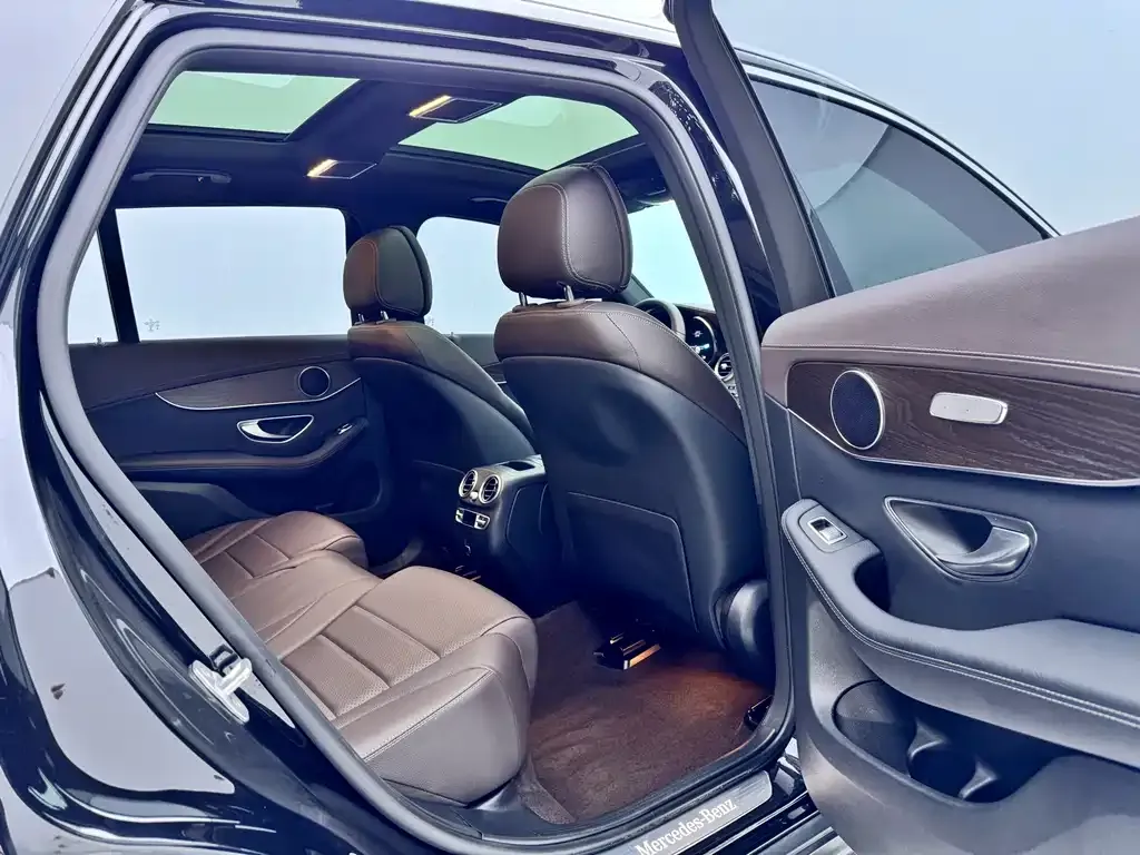 Mercedes-Benz GLC — фото 5