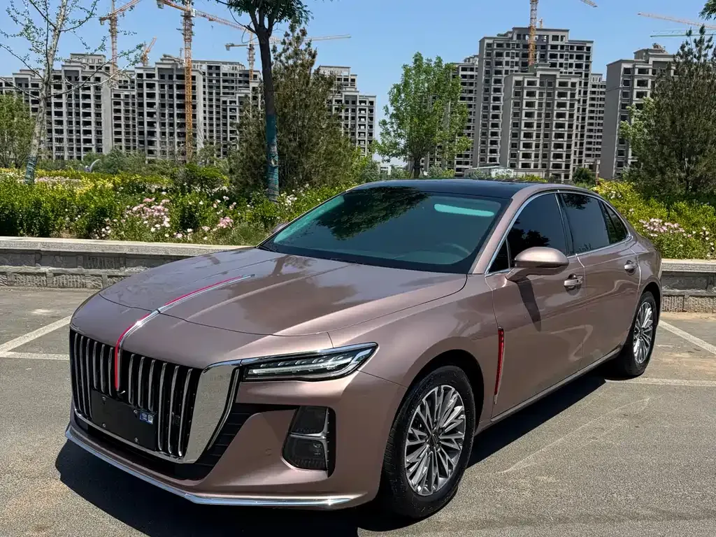 Hongqi H5 — фото 1