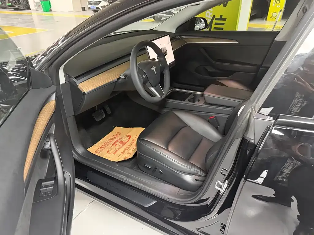 Tesla Model 3 2022 из CN, фото 4
