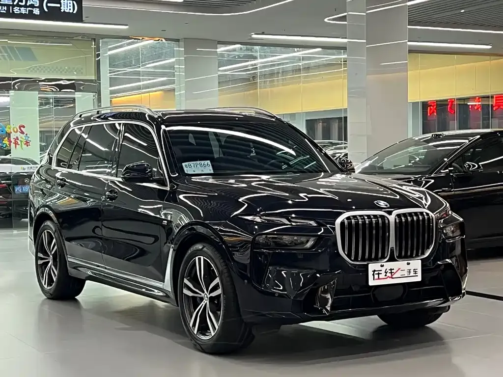 BMW X7 2023 из CN, фото 2