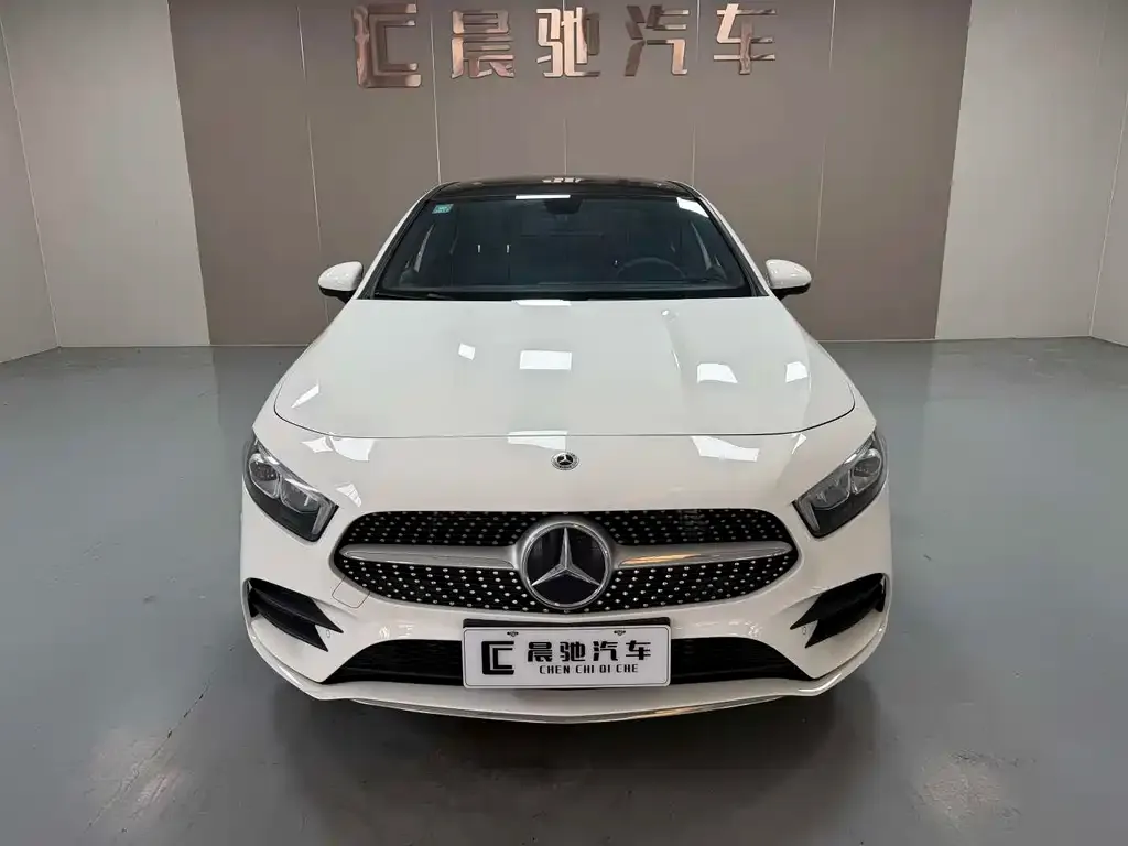 Mercedes-Benz A-Class 2023 из CN, фото 2