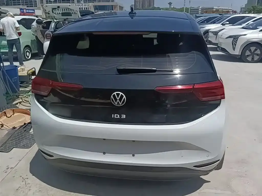 Volkswagen ID.3 2023 из CN, фото 10