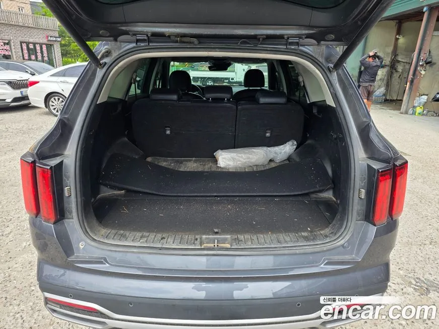 Kia Sorento — фото 10