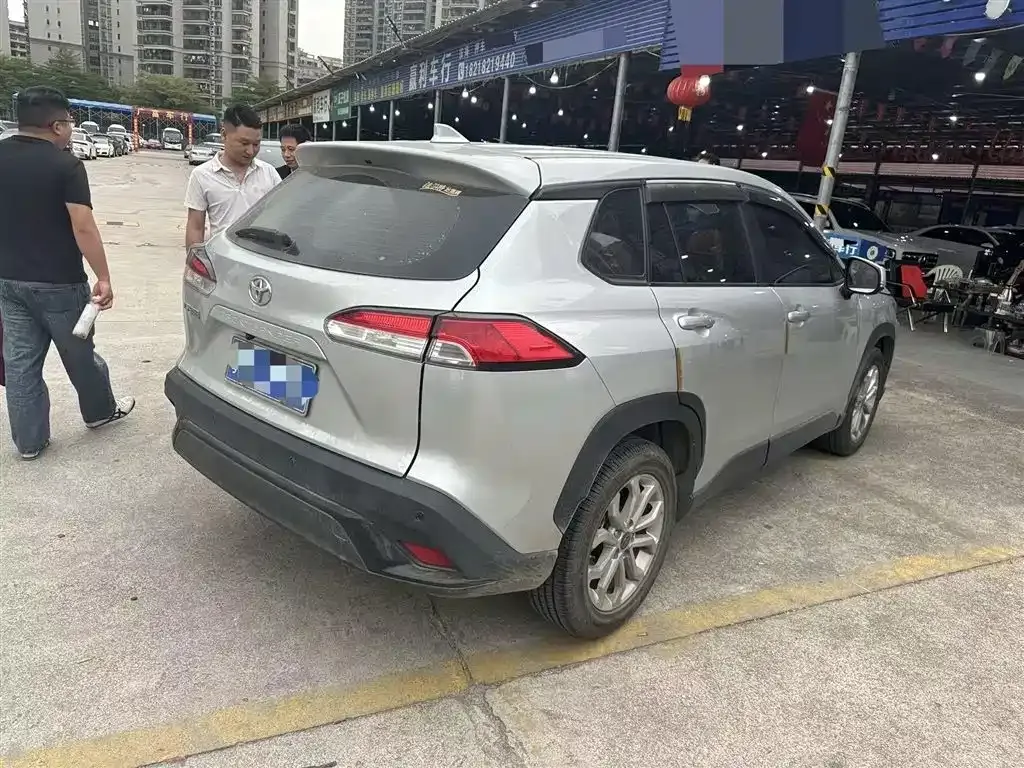 Toyota Frontlander 2023 из CN, фото 3