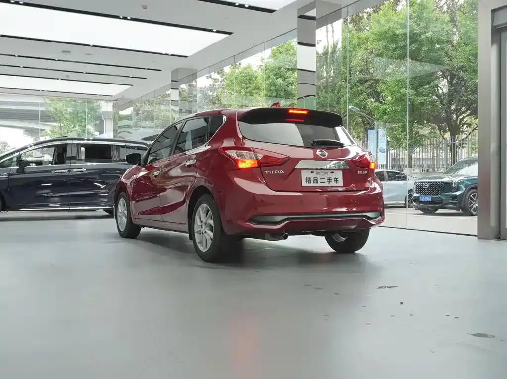 Nissan Tiida 2022 из CN, фото 7