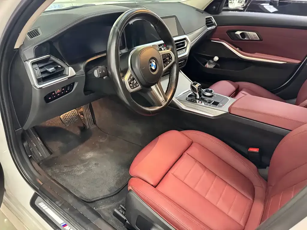 BMW 3 Series 2021 из CN, фото 4