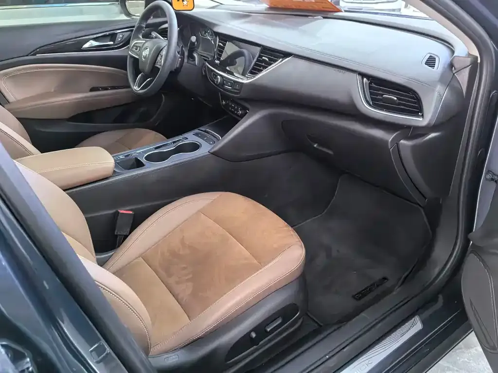 Buick Regal — фото 9