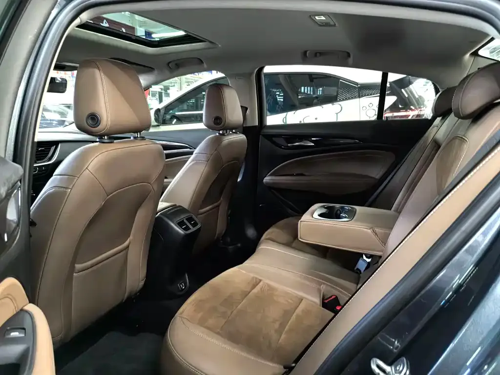 Buick Regal — фото 8