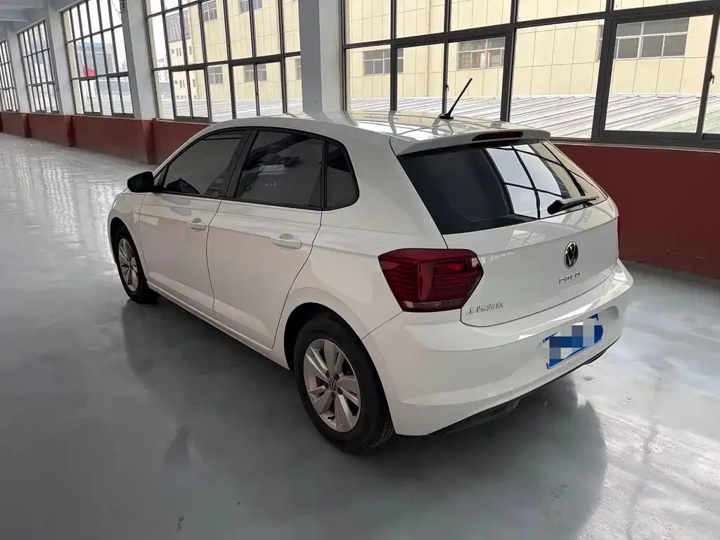 Volkswagen Polo 2023 из CN, фото 3