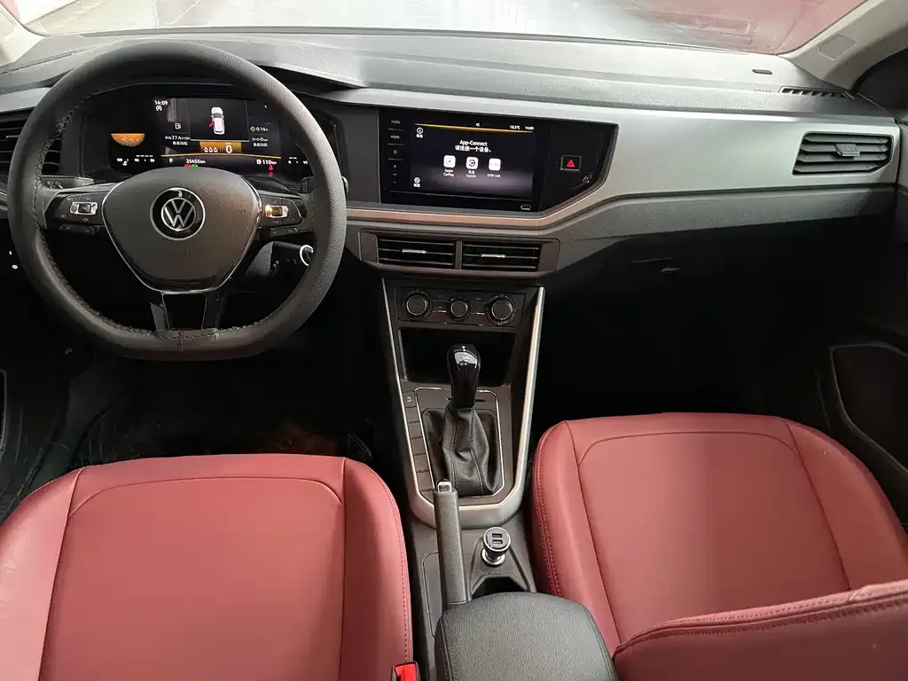 Volkswagen Polo 2023 из CN, фото 9